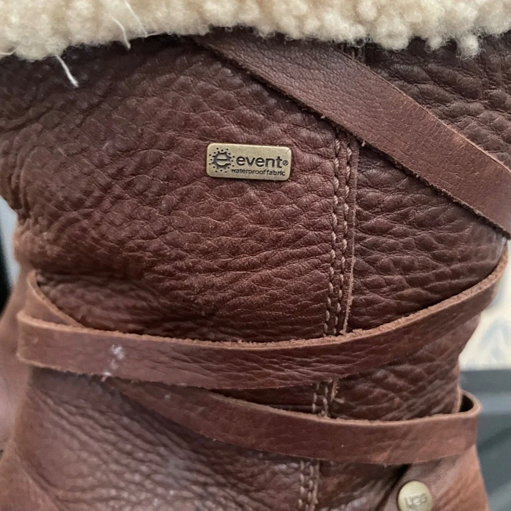 UGG Australia Summit Shearling Mid Calf Snow Boots Women 8 Brown Cream Sherpa